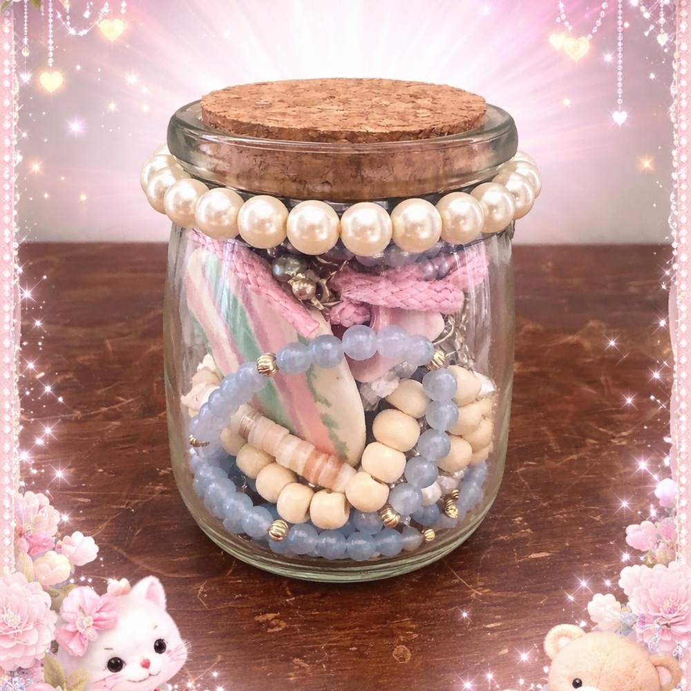 ❤️ KID’S SMALL MYSTERY JEWELRY JAR!
